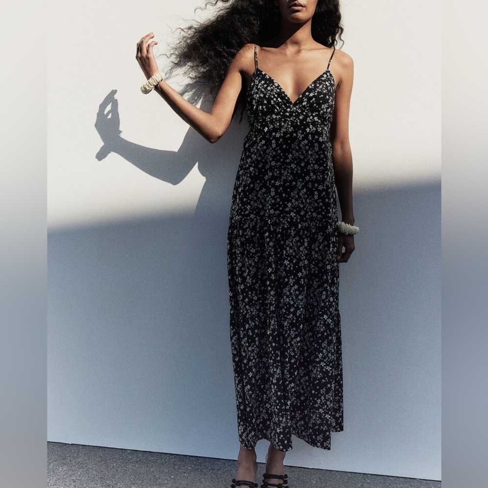 H&M Black Floral Open Back Midi Dress Tie Back Strappy Tiered Medium
